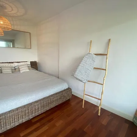 La Lagune - Terrace And Parking 아파트 르그로뒤후아